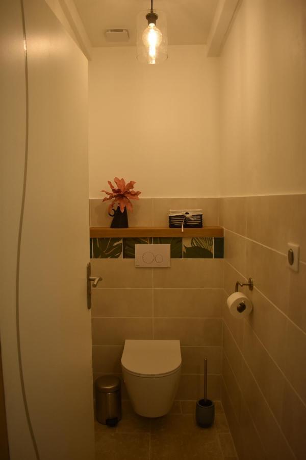 Chambre Au Calme Avec Spa Privatif Gratuit Sud Aveyron Les Palmiers Des Causses Saint-Rome-de-Tarn Екстер'єр фото